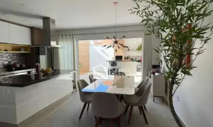 Sobrado para venda em Jardins Do Império de 152.00m² com 3 Quartos e 2 Garagens