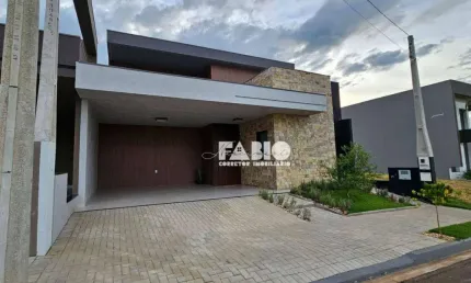 Casa de Condomínio para venda em Setlife Residence Club 2 de 166.00m² com 3 Quartos, 3 Suites e 2 Garagens