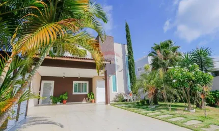 Casa de Condomínio para venda em Cajuru Do Sul de 257.64m² com 3 Quartos, 3 Suites e 4 Garagens