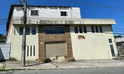 Sala Comercial para alugar em Jardim Arujá de 600.00m²