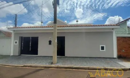Casa para venda em Vila Faria de 157.20m² com 3 Quartos, 1 Suite e 2 Garagens