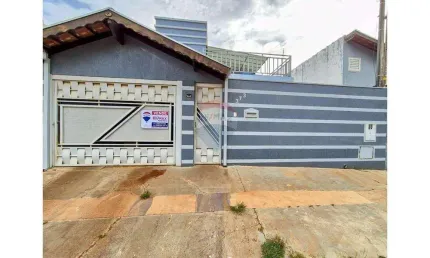 Sobrado para venda em Residencial Ouro Verde de 140.00m² com 3 Quartos e 2 Suites