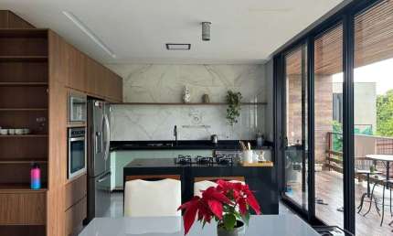 Casa para venda em Araçoiaba da Serra de 432.00m² com 4 Quartos, 1 Suite e 4 Garagens