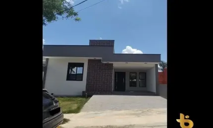 Casa para venda em Cajuru Do Sul de 160.00m² com 3 Quartos, 3 Suites e 2 Garagens