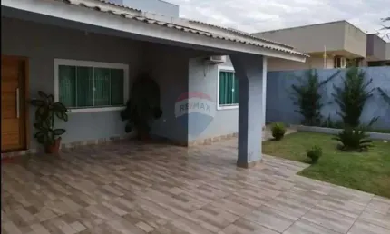 Casa para venda em Jardim Residencial São Roque de 170.00m² com 3 Quartos e 2 Garagens