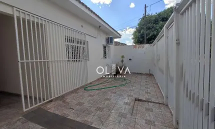 Casa para venda em Vila Esplanada de 484.00m² com 3 Quartos e 3 Garagens