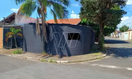 Casa para venda em Vila Bourbon (sousas) de 191.00m² com 3 Quartos, 1 Suite e 6 Garagens