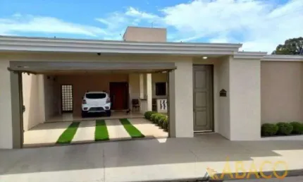 Casa para venda em Planalto Paraíso de 145.00m² com 3 Quartos, 1 Suite e 4 Garagens