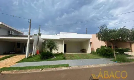Casa para venda em Jardim Jockey Clube de 150.00m² com 3 Quartos, 1 Suite e 4 Garagens