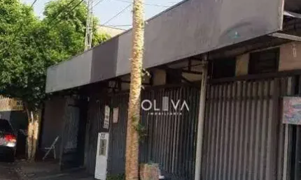 Sala Comercial para venda em Jardim João Paulo Ii de 197.00m²