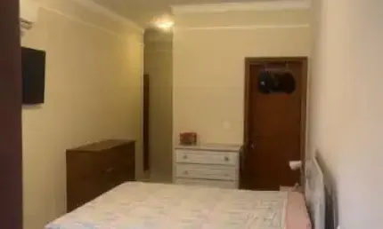 Casa para venda em Jardim Colonial de 183.00m² com 3 Quartos, 1 Suite e 2 Garagens