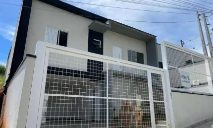 Casa para venda em Vila São Paulo de 93.00m² com 2 Quartos, 1 Suite e 2 Garagens