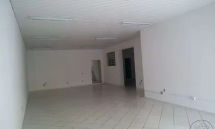 Imóvel Comercial para alugar em Vila Casa Branca de 180.00m²