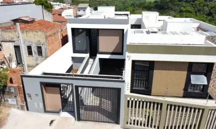 Sobrado para venda em Jardim Ypê de 140.00m² com 3 Quartos, 1 Suite e 2 Garagens
