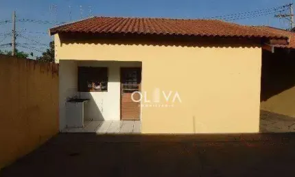 Casa para venda em Jardim Bianco de 60.00m² com 2 Quartos e 2 Garagens