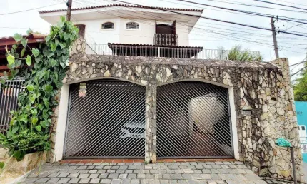 Casa para venda em Jardim Peri Peri de 189.00m² com 4 Quartos, 2 Suites e 2 Garagens