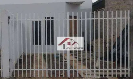 Casa para venda em Jardim Marlene Miranda de 67.00m² com 2 Quartos, 1 Suite e 1 Garagem