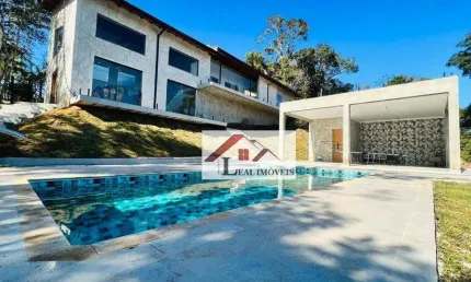 Casa de Condomínio para venda em Jardim Santo Antônio de 300.00m² com 4 Quartos e 4 Suites
