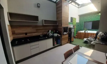 Casa de Condomínio para venda em Jardim Bréscia de 136.00m² com 3 Quartos, 3 Suites e 4 Garagens