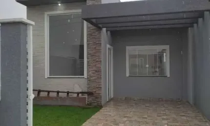 Casa para venda em Guaratuba de 97.00m² com 3 Quartos, 1 Suite e 2 Garagens