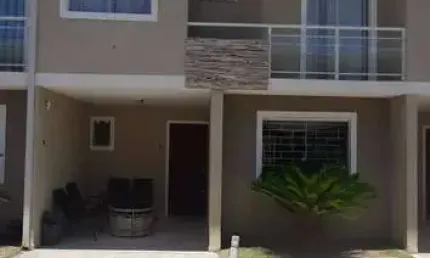 Sobrado para venda em Guaratuba de 120.00m² com 3 Quartos e 1 Suite