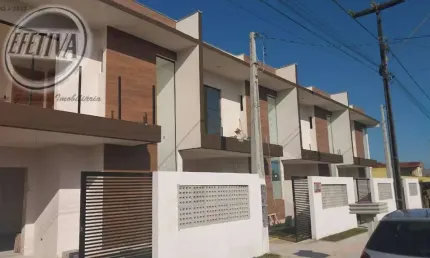 Sobrado para venda em Guaratuba de 97.00m² com 3 Quartos, 1 Suite e 1 Garagem