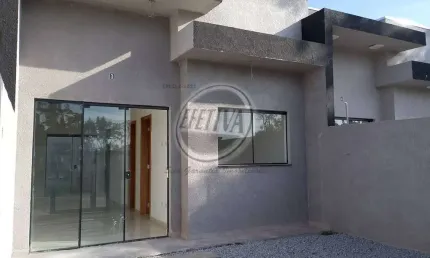 Casa para venda em Matinhos de 44.00m² com 2 Quartos, 1 Suite e 1 Garagem