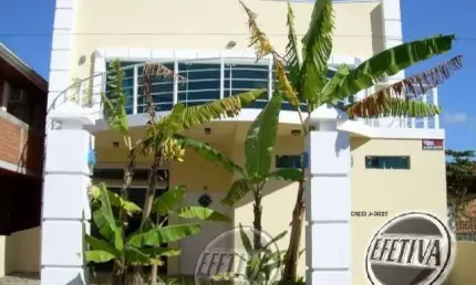 Casa para venda em Guaratuba de 260.00m² com 2 Quartos, 2 Suites e 2 Garagens