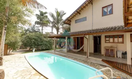 Casa para venda em Itamambuca de 187.00m² com 5 Quartos, 2 Suites e 5 Garagens