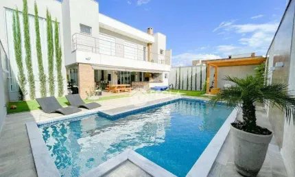 Casa para venda em Loteamento Industrial Machadinho de 317.00m² com 3 Quartos, 3 Suites e 4 Garagens