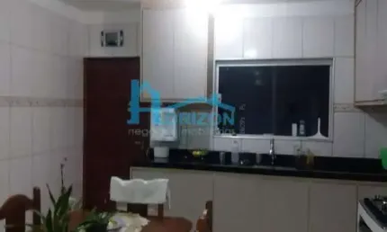 Fazenda / Sítio para venda em Chácaras Cruzeiro Do Sul de 500.00m² com 3 Quartos e 4 Garagens