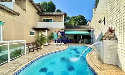 Casa de Condomínio para venda em Rio Do Ouro de 385.00m² com 6 Quartos, 3 Suites e 3 Garagens