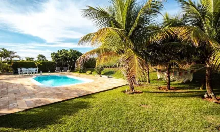 Casa de Condomínio para venda em Terras De Mont Serrat de 294.00m² com 3 Quartos, 3 Suites e 4 Garagens