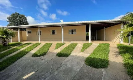 Casa para venda em Park Residencial Convívio de 99.99m² com 3 Quartos, 1 Suite e 4 Garagens
