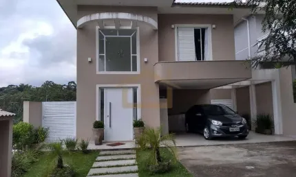 Casa para venda em Jardim Colibri de 170.00m² com 3 Quartos, 1 Suite e 2 Garagens