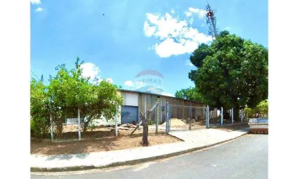 Galpão / Depósito / Armazém para venda em Jardim Nova Alvorada de 168.00m² com 2 Garagens