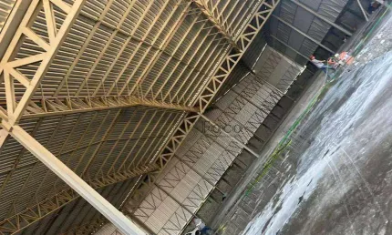 Galpão / Depósito / Armazém para venda e aluguel em Jardim Campestre de 1800.00m²