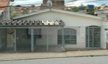 Casa para venda em Parque Das Laranjeiras de 132.00m² com 2 Quartos e 2 Garagens