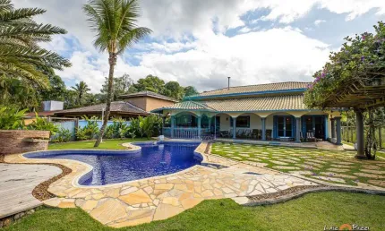 Casa para venda em Praia Dura de 364.00m² com 7 Quartos, 5 Suites e 8 Garagens