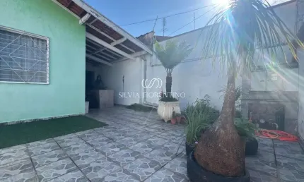 Casa para venda em Jardim Independência de 250.00m² com 3 Quartos e 3 Garagens