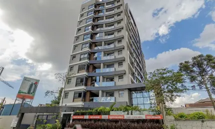 Apartamento para venda em Cristo Rei de 109.00m² com 3 Quartos, 1 Suite e 2 Garagens