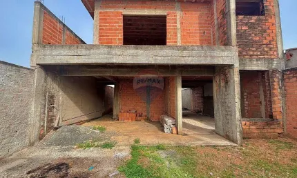 Casa para venda em Jardim Imperial de 195.00m² com 3 Quartos e 1 Suite