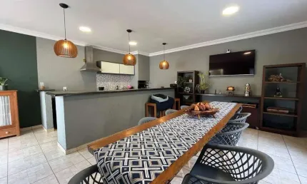 Casa de Condomínio para venda em Evidence Condomínio Resort de 129.00m² com 3 Quartos, 1 Suite e 2 Garagens