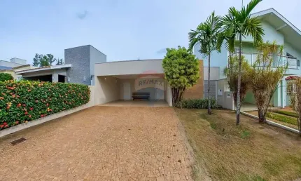 Casa para venda em Jardim Nossa Senhora De Fátima de 127.54m² com 3 Quartos, 1 Suite e 2 Garagens