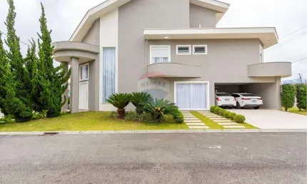 Casa de Condomínio para venda em Pinheirinho de 404.00m² com 5 Quartos, 5 Suites e 5 Garagens