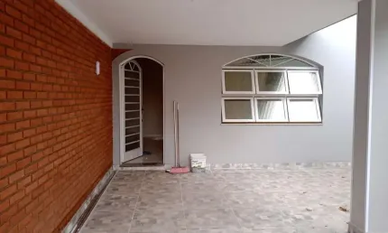 Casa para alugar em Nova Piracicaba de 105.00m² com 2 Quartos, 1 Suite e 2 Garagens