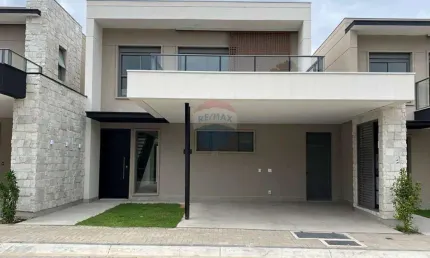 Casa de Condomínio para venda em Tamboré de 230.00m² com 3 Quartos, 3 Suites e 3 Garagens