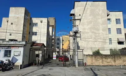 Apartamento para venda em Pilares de 36.00m² com 1 Quarto e 1 Garagem