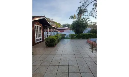 Casa de Condomínio para venda em Chácaras Colinas Verdes de 225.17m² com 3 Quartos e 6 Garagens