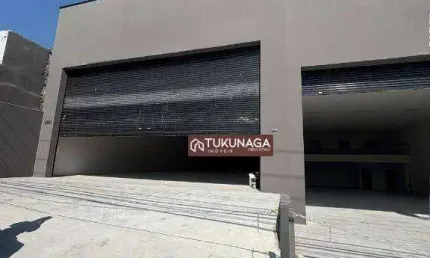 Sala Comercial para alugar em Jardim Vila Galvão de 350.00m² com 2 Garagens
